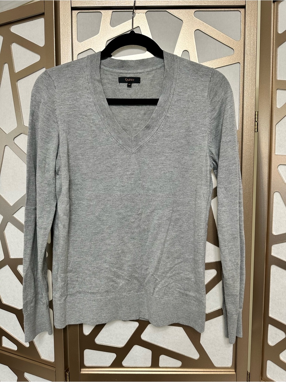 Quince Light Gray V-Neck Sweater - Women's Classic Knit
